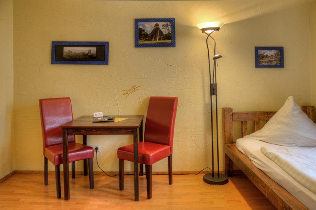 Gastehaus Mezcalero Hotel Dresden Room photo